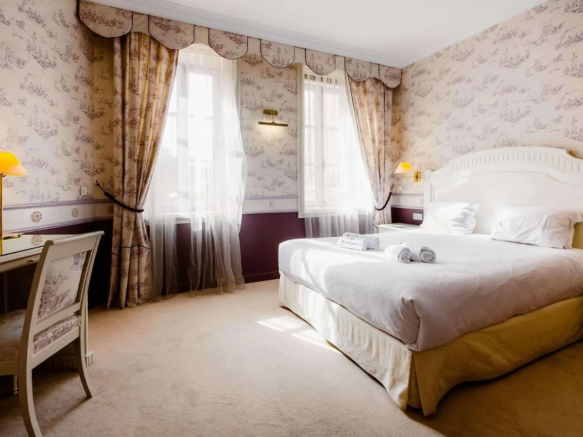 Mercure Moulins Centre Hotel De Paris